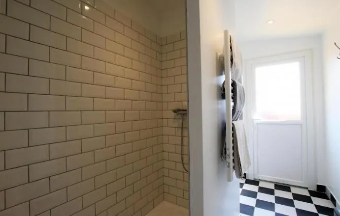 Le Chalet, Les Pieds Dans L'eau Casa de Férias Asnelles